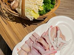 -同仁四季椰子鸡(海岸城天利店)