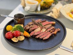 -露露家咖啡店