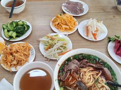 -舌尖尖牛肉面(甘南路店)
