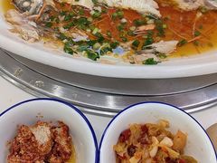 -丹水桥地锅鱼·翘嘴鲌·地方特色全鱼宴(丹江口大坝店)