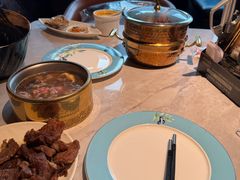 -雍容荟帝王蟹活龙虾展台自助(IFS黑金店)