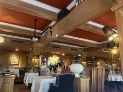 -火车头法国西餐厅