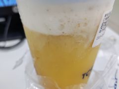 -TCROSS交茶点(襄阳南路店)