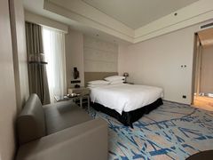 -上海漕河泾万丽酒店