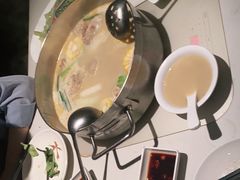 -肥仔文澳门猪骨煲(南京西路店)