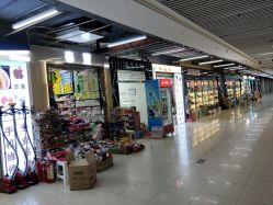 -百荣二期玩具城