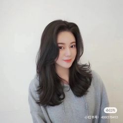 -时尚殿堂明星门店
