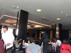 -御花园·粤菜·海鲜火锅(中山公园店)