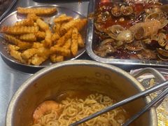 -马路牙子烧烤音乐酒馆(望京店)