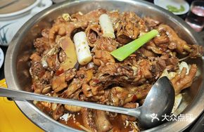 Stewed Chicken with Spicy Sauce