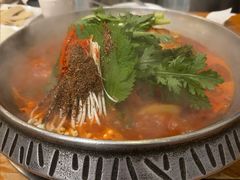 -喇喇排骨火锅·传统韩式脊骨汤(望京西园总店)