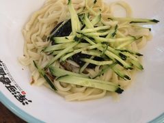 -浑河春面馆·非遗鹿角面(良乡店)