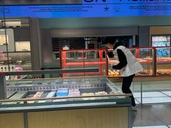 -Holiland好利来(建邺吾悦广场Lab主题店)