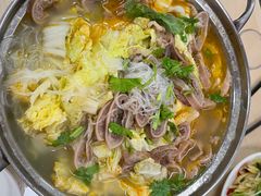 -闫家驴肉老店(华电一校店)