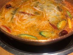 -洱火云南酸菜牛肉火锅(石景山当代商城店)