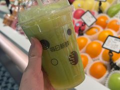 -每日新鲜水果吧(芮欧百货店)