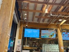 -霸王茶姬(南强街店)