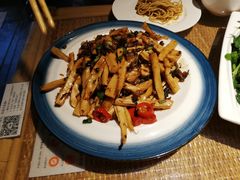 -渝信川菜 · 川味家常菜(长安店)