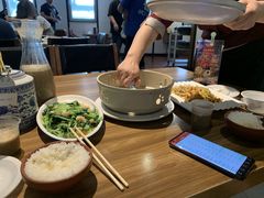 -九头鹰家宴(岳家嘴店)
