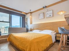 -闲隅江景艺术酒店(解放碑洪崖洞总店)