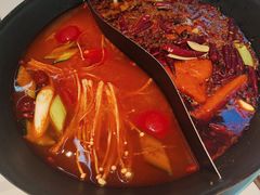 -贰回巷火锅馆(钟楼店)