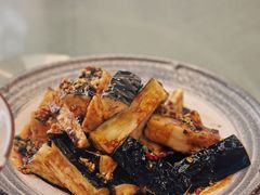 果仁脆皮茄子-后海16号·北京私房菜