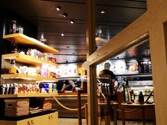 面包甜点陈列柜-星巴克臻选(国贸商城首店)