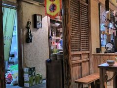 -泥糊破店小酒馆·团建聚餐(南京西路店)