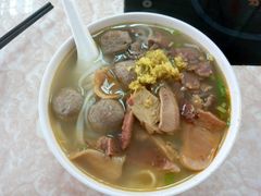 牛丸牛杂粿条（中）-华威达牛庄(黄埔大道西店)
