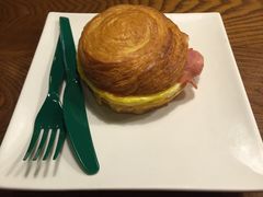 -星巴克(北京复兴路店)