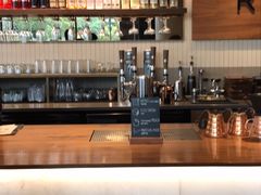 -星巴克(港汇1号办公楼店)