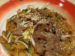 干炒牛肉河粉-避风塘(宝山万达店)