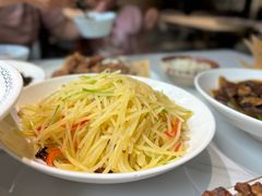 -乔家小院•非遗驴肉•本地小海鲜(滨河路店)