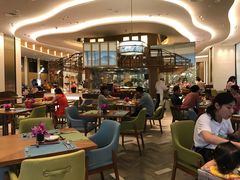 大堂-济南香格里拉·咖啡泉自助餐厅