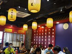 大堂-宽窄巷子成都小吃(建文店)