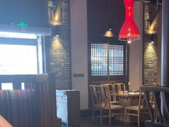 -野山舂·贵州现舂酸汤牛肉(东山店)