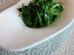 青炒豌豆尖-辣婆婆(航天桥店)