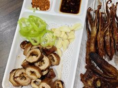 -小粉房鲽鱼头海鲜小串(燕郊总店)