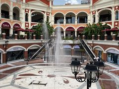 -佛罗伦萨小镇广佛名品奥特莱斯(疏港路店)