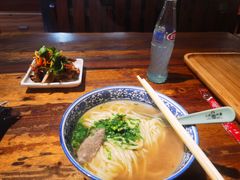 -东大桥小国抻面烧烤(长通路店)