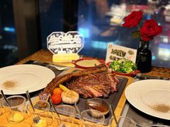 招牌安格斯战斧牛排-金奥国际酒店温哥华扒房Vancouver Grill