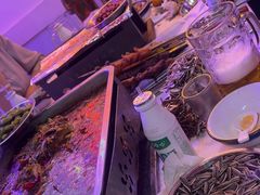 -海盗船. 龙虾烧烤. 酒馆