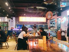 大堂-马路牙子地桌烤肉(工体店)