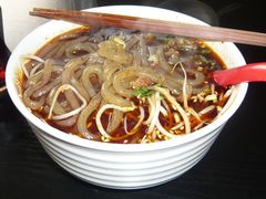 正宗酸辣粉-谭师爷龙抄手(白下路店)