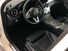 -杭州中升之星奔驰4S店(滨江店)