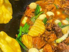-鲁员外地锅鸡地锅鱼(古墩路店)
