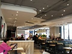大堂-肯德基(亦庄上海沙龙店)