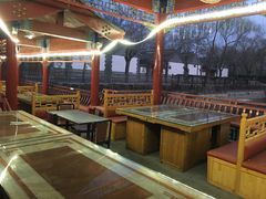 -尚庄度假村·庭台树下·户外烧烤·团建CS·轰趴营地(上庄水库店)