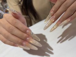 -LynLyn琳林美甲美睫
