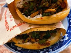 孜然夹馍-老字号杨坡红油米线腊汁肉夹馍(东四道巷店)